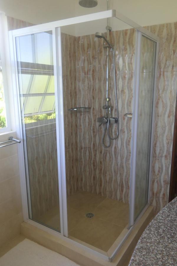 Tropical Garden Self Catering Villa Victoria Kültér fotó