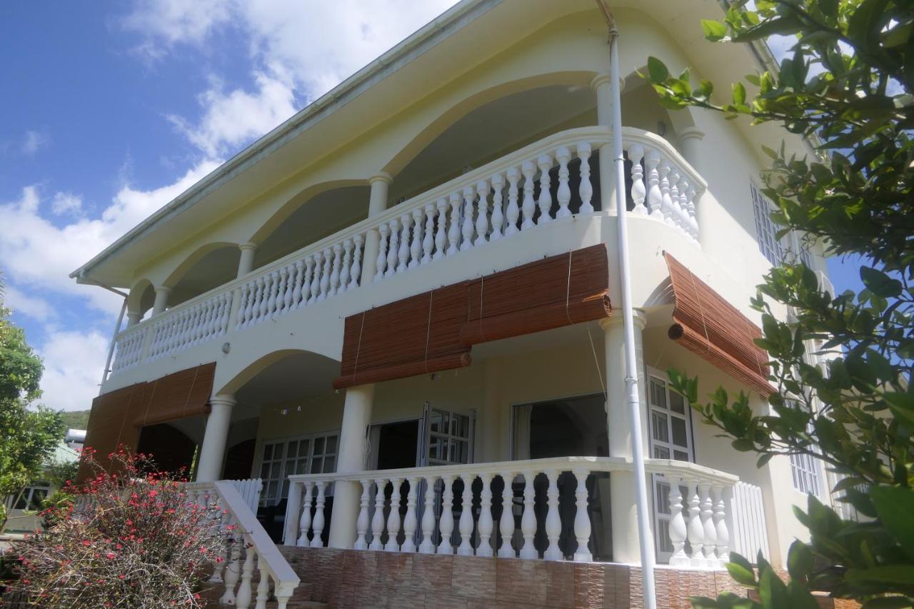 Tropical Garden Self Catering Villa Victoria Kültér fotó