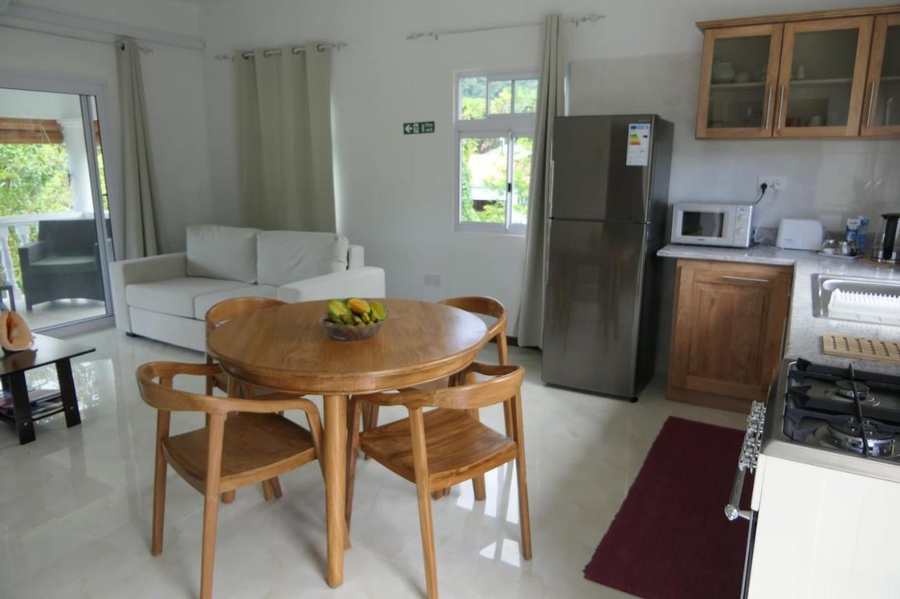 Tropical Garden Self Catering Villa Victoria Kültér fotó